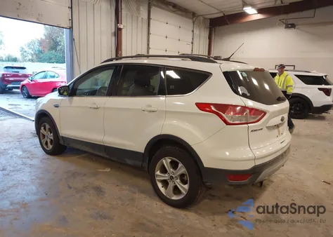 2013 Ford Escape Se z USA, uszkodzony, nr VIN 1FMCU9GX0DUD34807